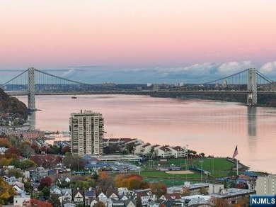 CAN BE SPLIT INTO 2 UNITS!! Perched on the 16th floor of the - photo 3