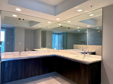 PRICED TO SELL !!! this sparkling new 2/2 condo in the luxury - photo 13