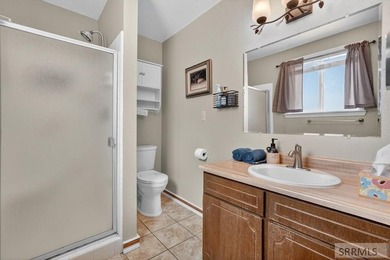 Fully furnished cabin on the Island Park Village Golf Course - photo 20