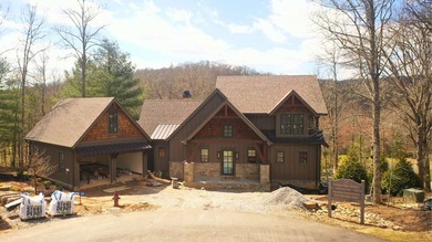 Exceptional 5-bedroom stone and cedar shake home with - photo 5