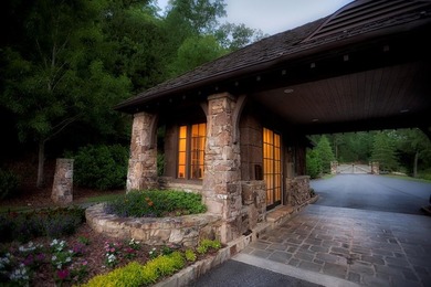 Exceptional 5-bedroom stone and cedar shake home with - photo 7