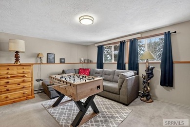 Fully furnished cabin on the Island Park Village Golf Course - photo 27