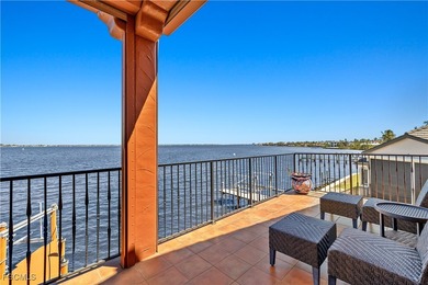 Offered for the first time, this extraordinary custom-built - photo 28