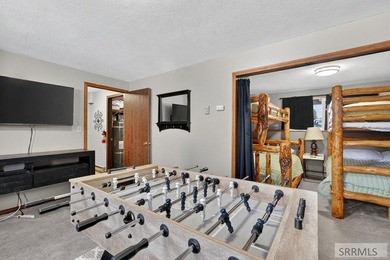 Fully furnished cabin on the Island Park Village Golf Course - photo 30