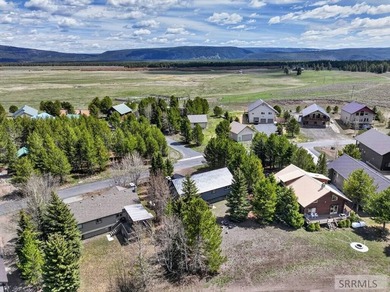 Fully furnished cabin on the Island Park Village Golf Course - photo 44
