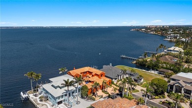 Offered for the first time, this extraordinary custom-built - photo 47