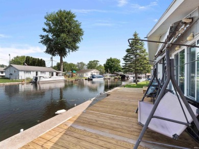 Lake Home For Sale in Warsaw, Indiana