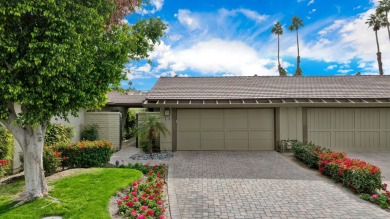 Lake Condo Sale Pending in Palm Desert, California