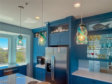 Just Move Right In to this fully remodeled, turn-key, Luxury - photo 10