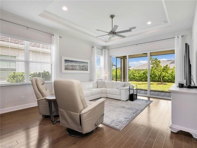 This highly upgraded 2BR + den villa in Azure at Hacienda Lakes - photo 8