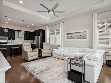 This highly upgraded 2BR + den villa in Azure at Hacienda Lakes - photo 10