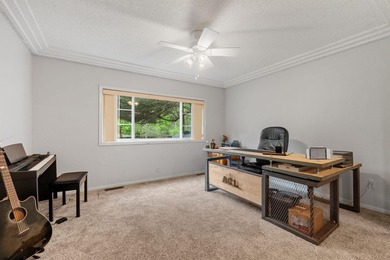 Enjoy private, peaceful one-level living just a short walk from - photo 11
