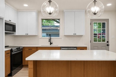 Welcome to 2052 Vestry Drive, a beautifully renovated 3-bedroom - photo 9