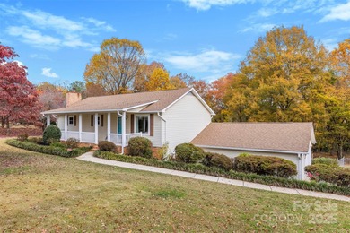 Lake Norman Home Active Under Contract in Mooresville North Carolina