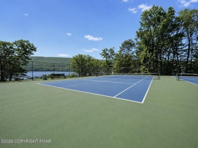 3 bedroom Lakefront Contemporary on Power-boating Lake! - photo 43