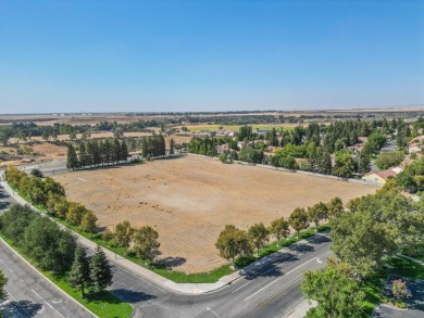 Lake Acreage For Sale in Fresno, California