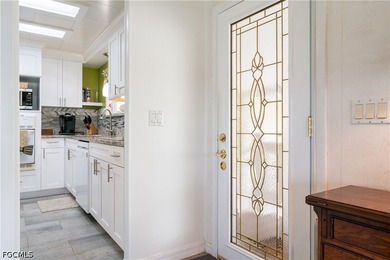 Welcome to your dream home in the prestigious Six Lakes Country - photo 8