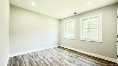 Fantastic And Beautifully Renovated Ranch In The Tangiers - photo 10