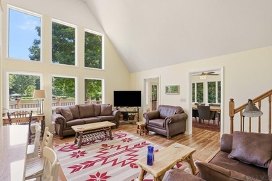 Beautifully remodeled from top to bottom, this exceptional - photo 12