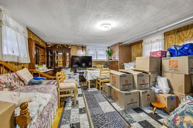 Brick detached 2-family home featuring a spacious 5-room - photo 15