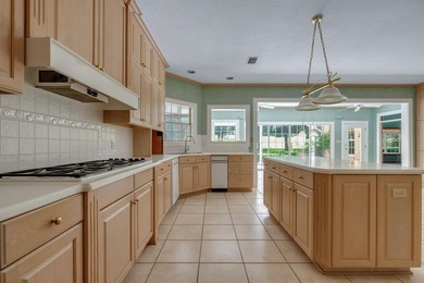 Bankruptcy and Short Sale. Additional Buyer Premium to the - photo 20