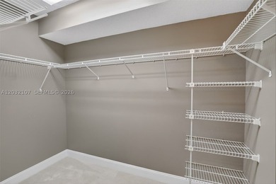 Immaculate 2 bedroom, 2 bathroom condo in sought-after Century - photo 22