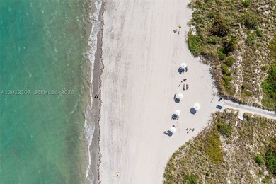 A Rare Beachfront Setting with Direct Ocean Views This - photo 24
