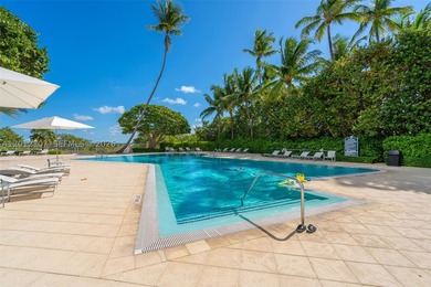 A Rare Beachfront Setting with Direct Ocean Views This - photo 34