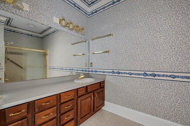 Bankruptcy and Short Sale. Additional Buyer Premium to the - photo 35