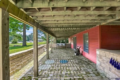 Beautifully remodeled from top to bottom, this exceptional - photo 37