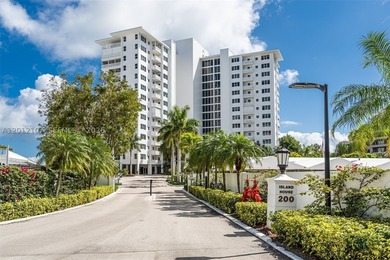 A Rare Beachfront Setting with Direct Ocean Views This - photo 40