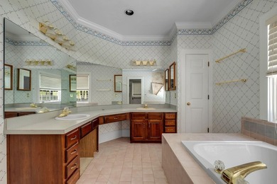 Bankruptcy and Short Sale. Additional Buyer Premium to the - photo 41