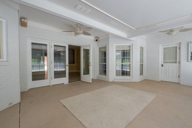 Bankruptcy and Short Sale. Additional Buyer Premium to the - photo 45