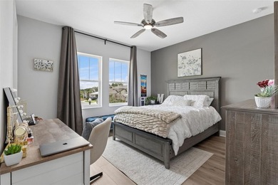 Under contract-accepting backup offers. Experience the ultimate - photo 47