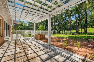 Bankruptcy and Short Sale. Additional Buyer Premium to the - photo 47