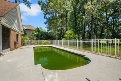 Bankruptcy and Short Sale. Additional Buyer Premium to the - photo 48