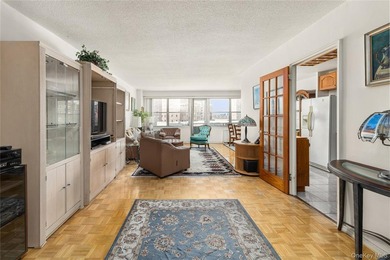 Unit 6E at the Forest Hills is now on the market! A junior four - photo 1