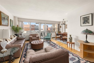 Unit 6E at the Forest Hills is now on the market! A junior four - photo 2