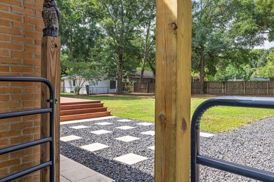 Welcome to this move-in-ready James Island home nestled in a - photo 2