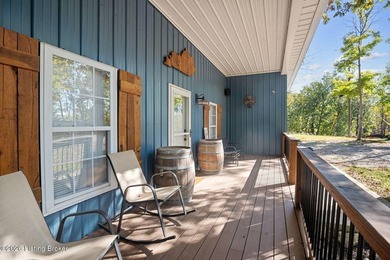 Welcome to your lake life retreat on beautiful Nolin Lake! This - photo 3