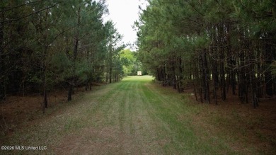 Welcome to Paradise Whitetails, a premier recreational and - photo 20