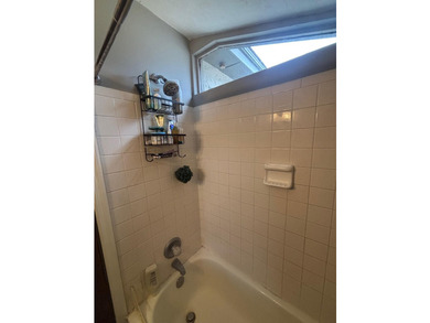 Updated 2/2.5 townhome walking/biking distance to - photo 21