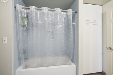 Live in luxury at The Legends with this thoughtfully updated