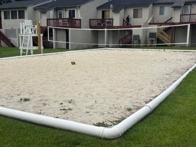 Updated 2/2.5 townhome walking/biking distance to - photo 28