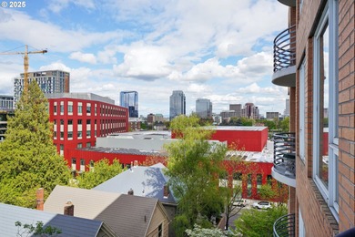 Live in luxury at The Legends with this thoughtfully updated