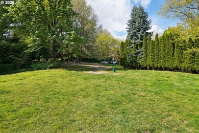 Live in luxury at The Legends with this thoughtfully updated