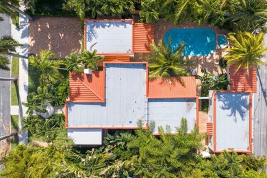 Situated in the heart of Historic Northwood, this stunning 1926 - photo 2