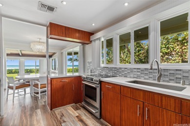 Experience exceptional beachfront living on coveted Papailoa - photo 9