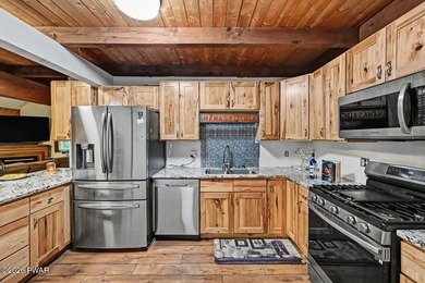 Beautifully updated 3BR/3BA home situated on over an acre in - photo 21