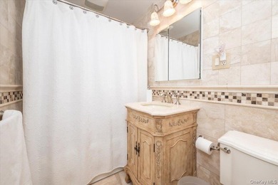Welcome to this beautifully maintained 2-bedroom, 1.5-bath home - photo 22